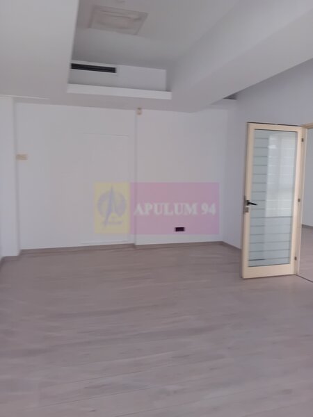 Spatiu birouri/ comercial, 90mp, open space, utilitati incluse